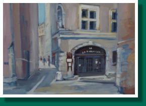 Dimensions H x L: 24 x 33